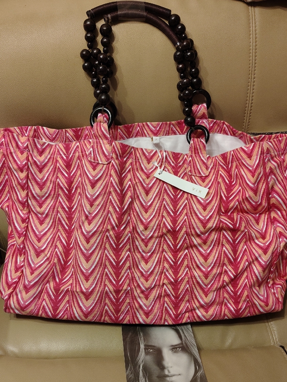 NWT VIX BY PAULA HERMANNY ANA  KAKUI TOTE